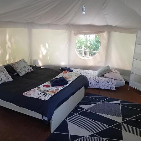 Luxury Glamping @Moulin Des Forges Hotell Moutier-Malcard Exteriör bild