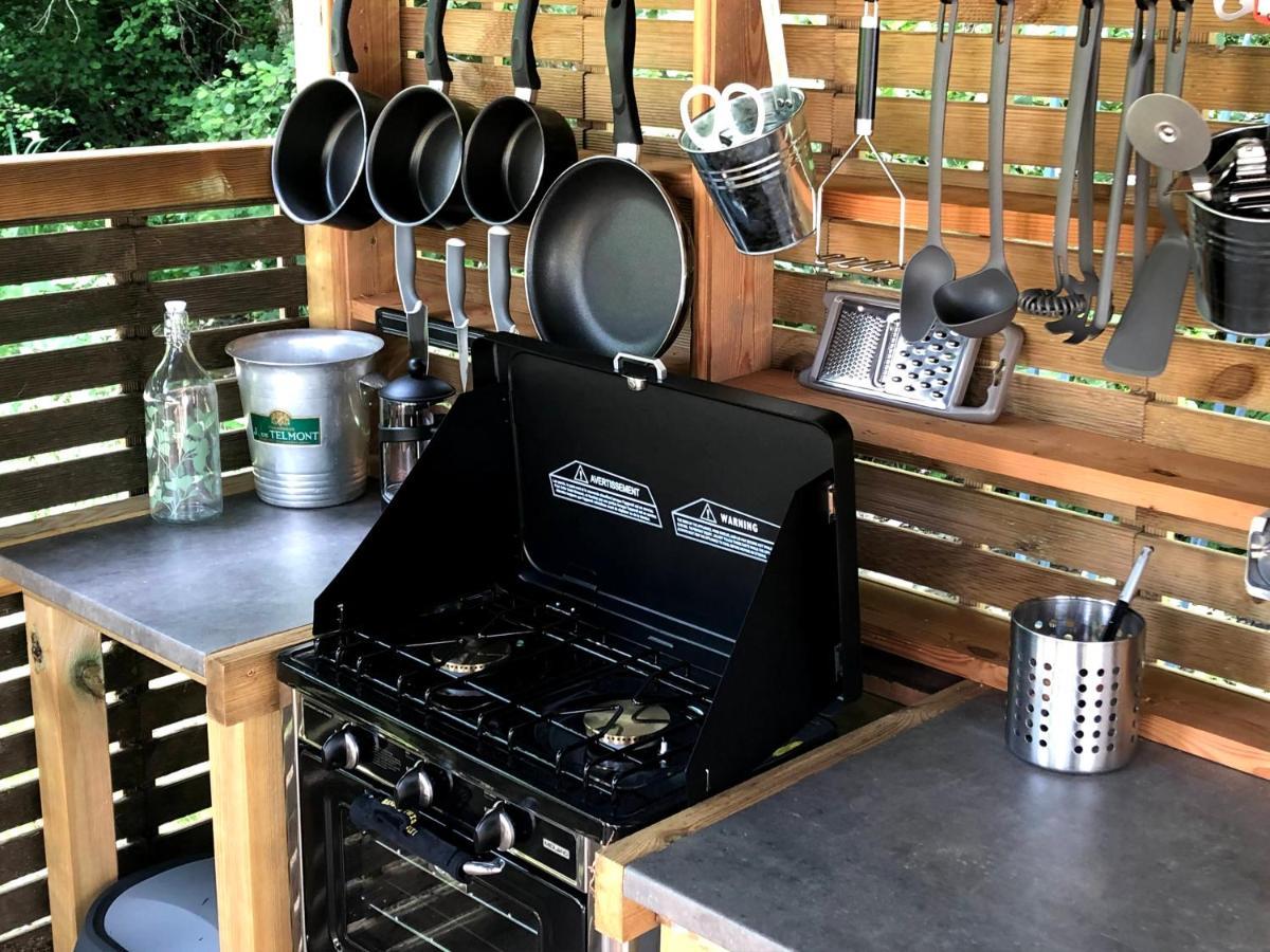 Luxury Glamping @Moulin Des Forges Hotell Moutier-Malcard Exteriör bild