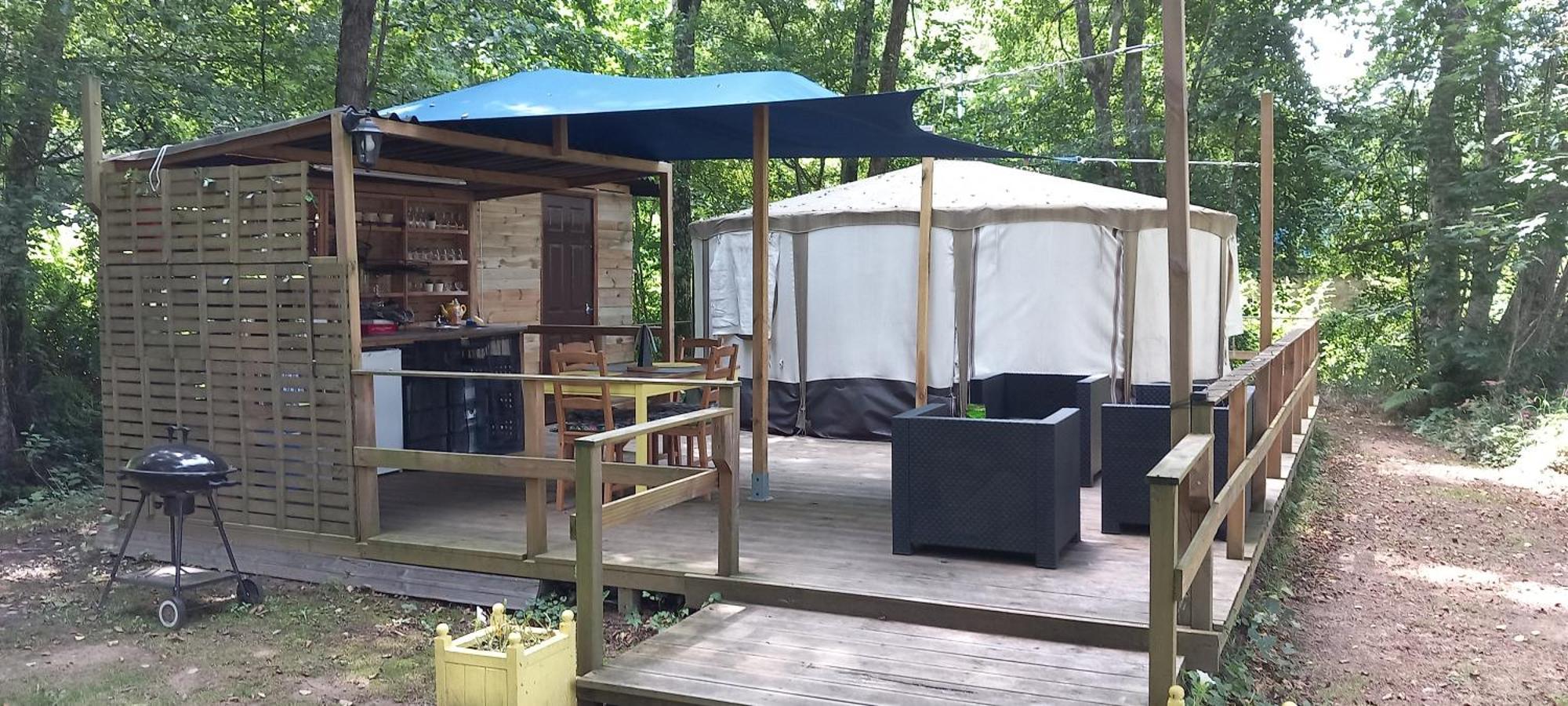 Luxury Glamping @Moulin Des Forges Hotell Moutier-Malcard Exteriör bild